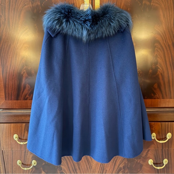 Diomi Blue Double-Breasted Vest Dress w/ Detachable Fur & Cape - Picture 4 of 14
